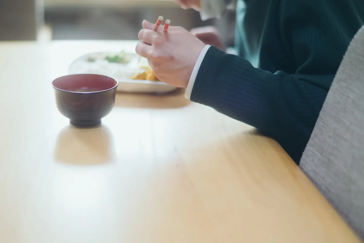 昼食の前にいただきます