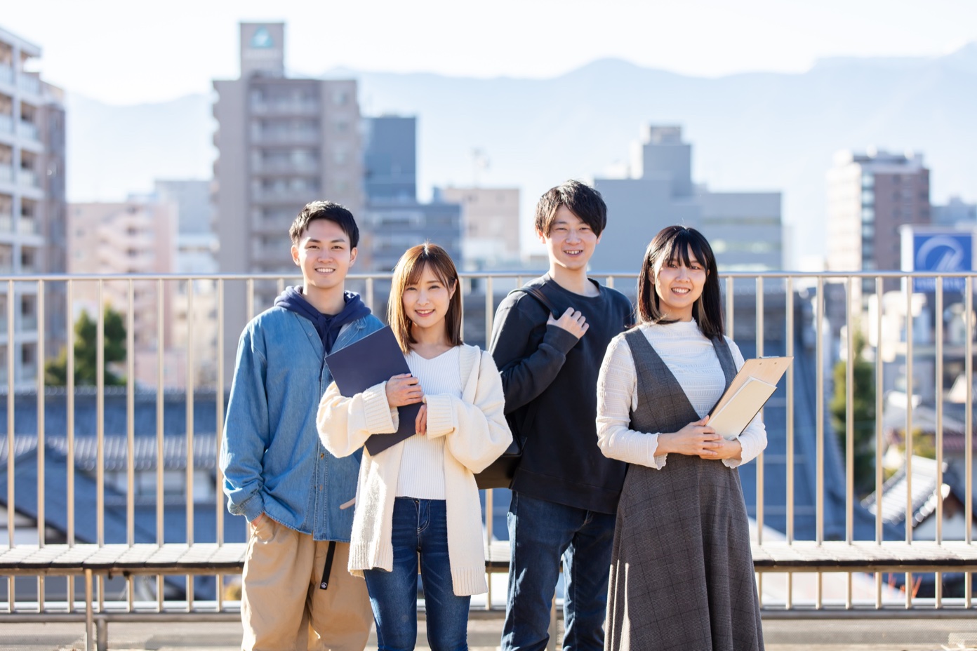 ぷれいすカレッジに通う学生たち