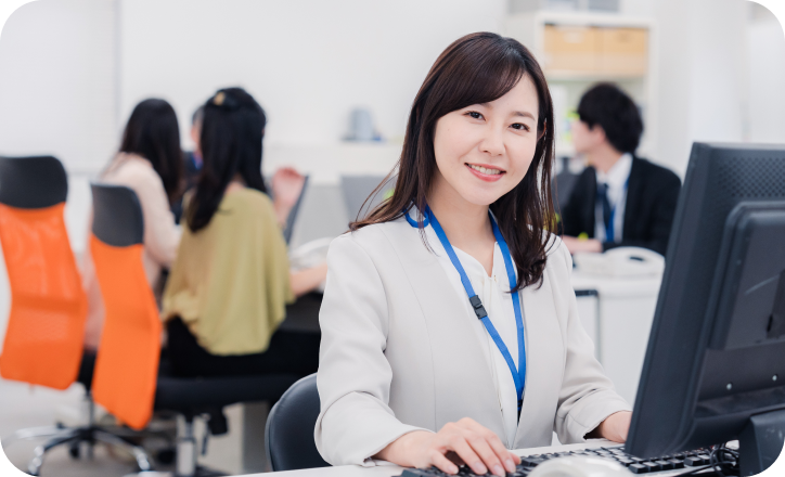 PC作業をする様子